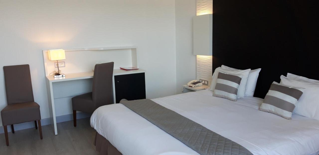 Hotel Uhainak Hendaye Exterior photo