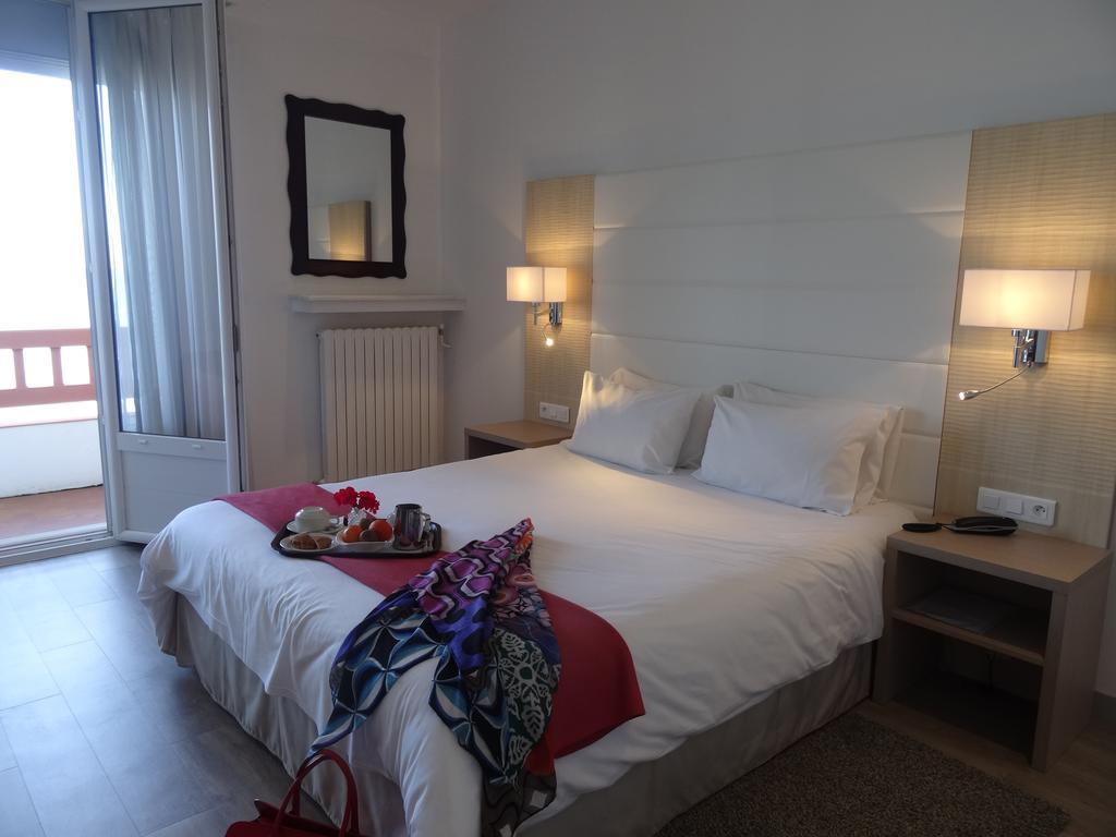 Hotel Uhainak Hendaye Exterior photo